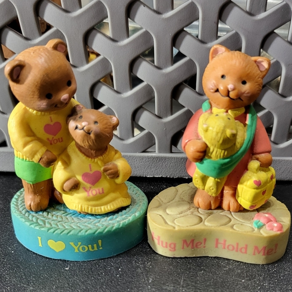 1992 Avon Special Moments Bears I Love You Hug Me Hold Me